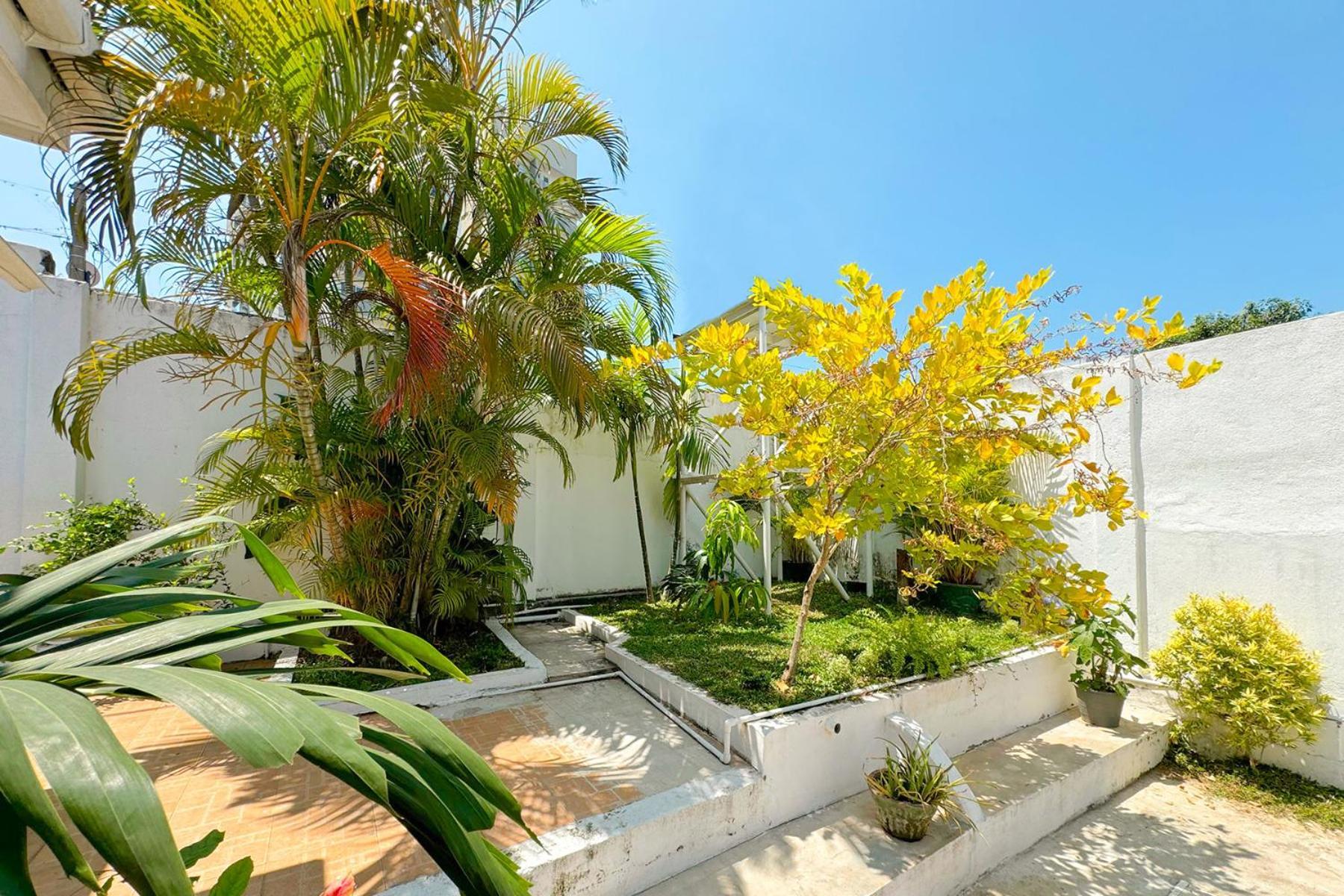 Allure Cmb By Allure Leisure Nugegoda Buitenkant foto